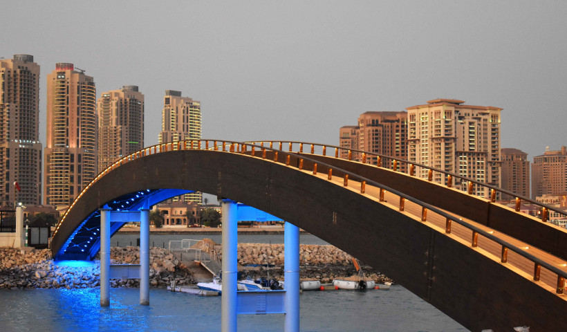 92m Span Glulam Bridge in Coastal Environment