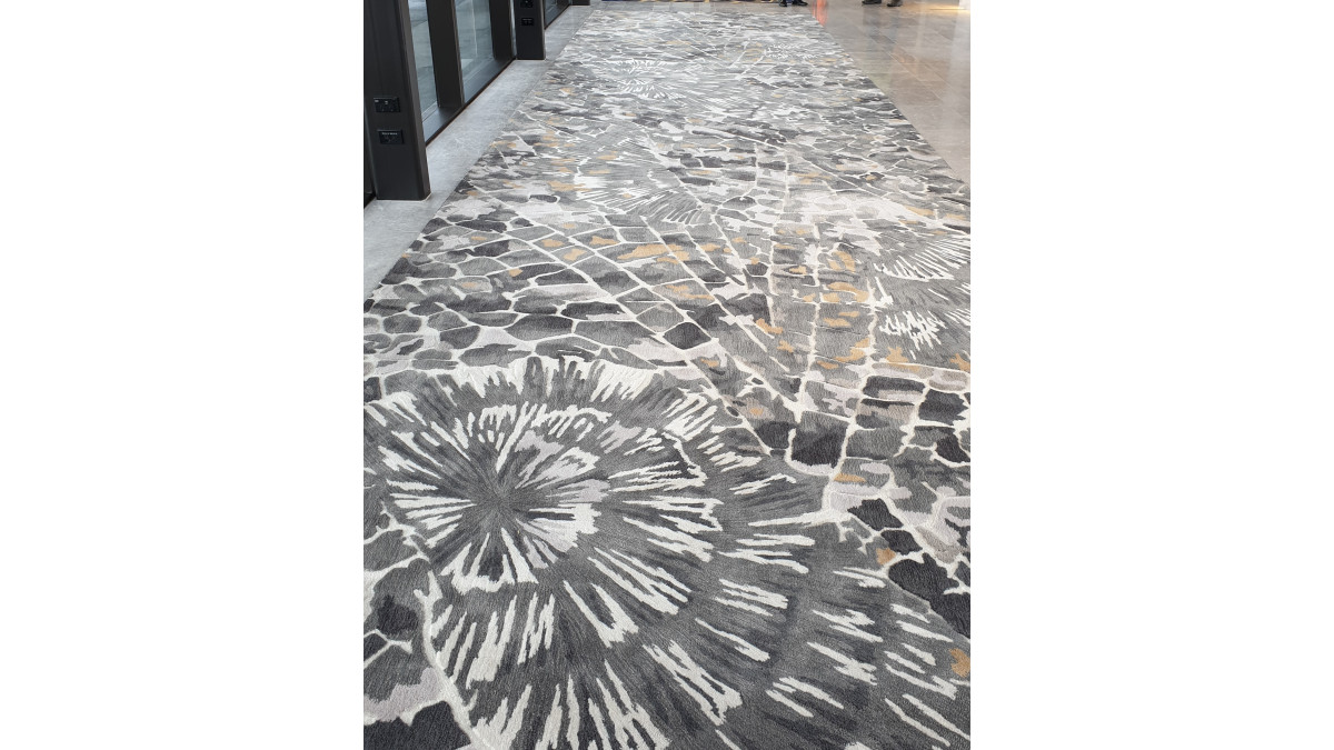 Image 1: Novotel Christchurch hotel lobby featuring a pure NZ wool handtufted rug.