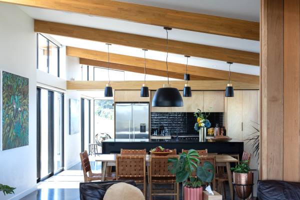 Prolam Glulam Beams Play a Starring Role in Tunnel Beach House