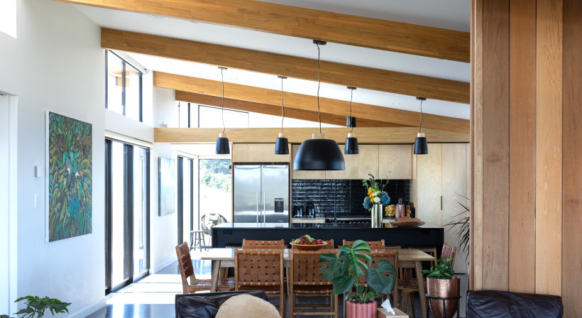 Prolam Glulam Beams Play a Starring Role in Tunnel Beach House