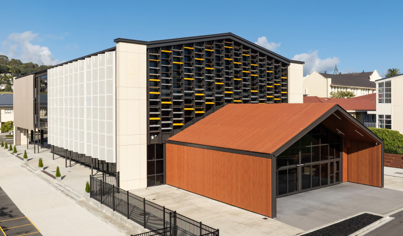 Timber Look Finish Achieved Through the Use of Aluminium to Overcome Fire Rating Issues