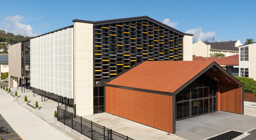 Timber Look Finish Achieved Through the Use of Aluminium to Overcome Fire Rating Issues