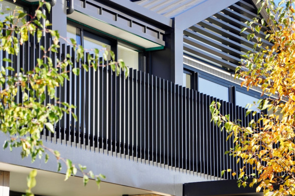 Clean Lines, Seamless Style: Introducing the Henley Fin Balustrade