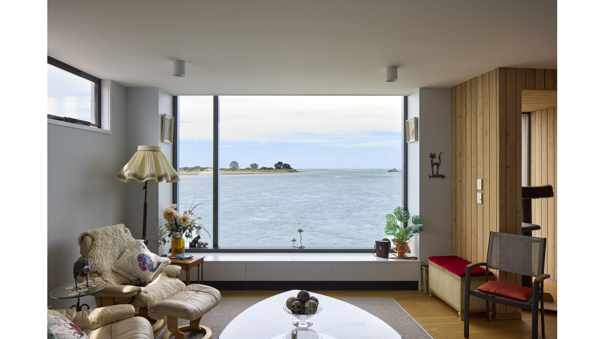 A large picture window was chosen to frame the view.
