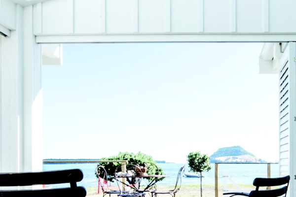 Shadowclad Ultra: Pre-Primed Plywood Cladding That Streamlines Residential Construction