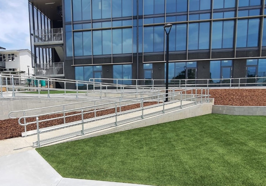 Safer Campus Circulation: Modular Handrails and Balustrades for Northcote College