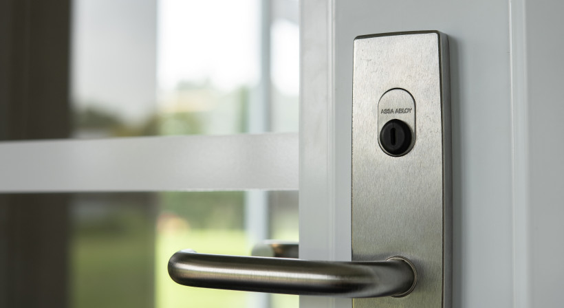 eCLIQ Solution Makes Sharing School Spaces Safe and Simple