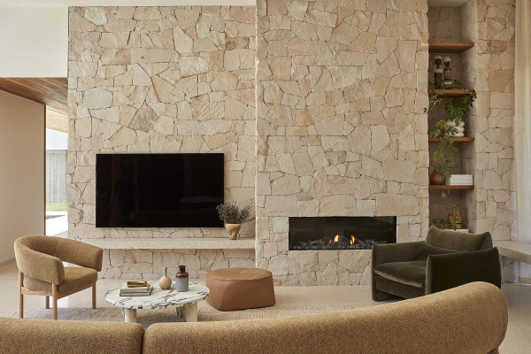 Escea Fireplaces Bring Clarity to a Coastal Court House