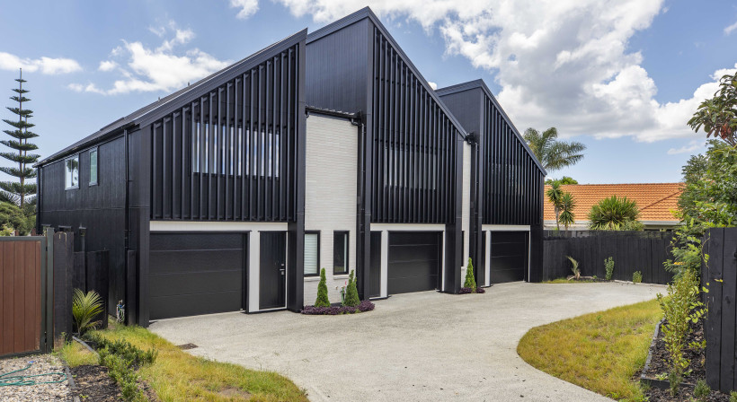 How Axon Grooved Grained Panels Deliver a Standout Medium‑Density Housing Build