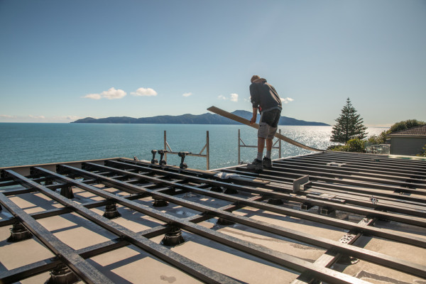 Floating Aluminium Deck System on the Kāpiti Coast