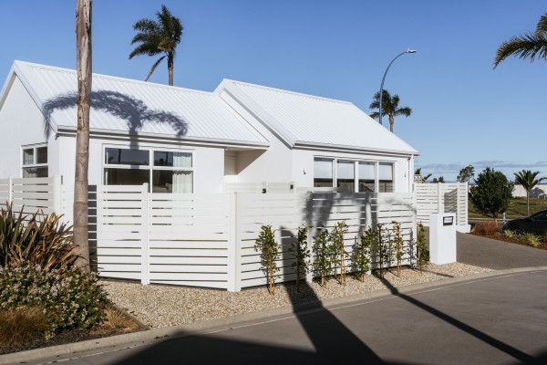 Soft White in Focus: Extending Interior Palettes to the Boundary