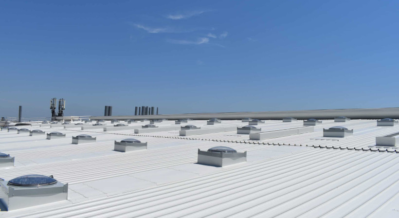 Delivering Natural Daylight to Large Workshop and Training Spaces with Solatube Skylights