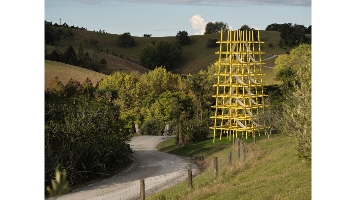 Resene Landscape Tone-e Award Winner - Yellow Post, Brick Bay by Elliot Western, Oliver Prisk, Andre Vachias, Henry Mabin and George Culling. Featuring Resene Sonyx 101 Semi-gloss in Broom. <br />
Photographer: Sam Hartnett.