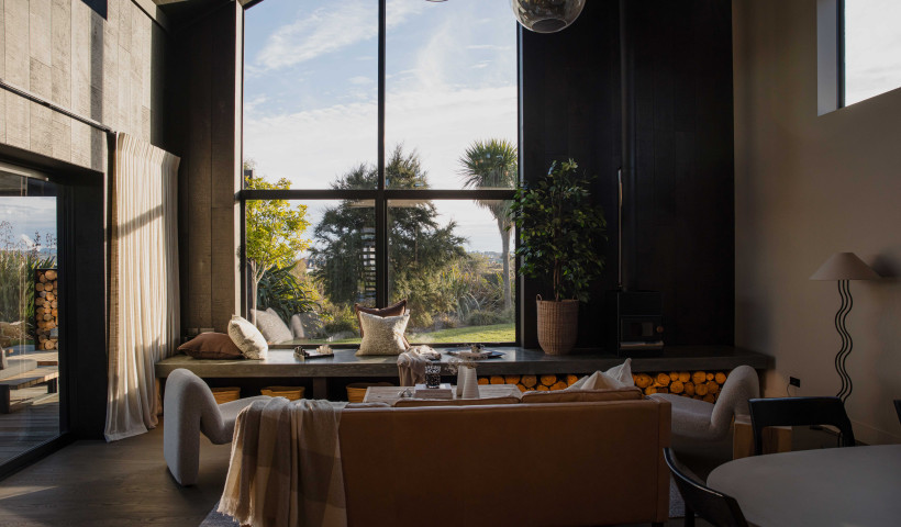 PDL Wiser Smart Home Elevates a Luxurious New Build 