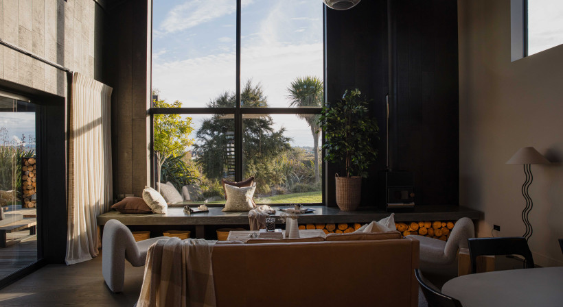 PDL Wiser Smart Home Elevates a Luxurious New Build 