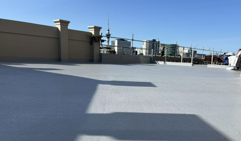 Remediating a Tiled External Terrace Deck with Technokolla Rasolastik EVO and Rhino TUFF STUFF