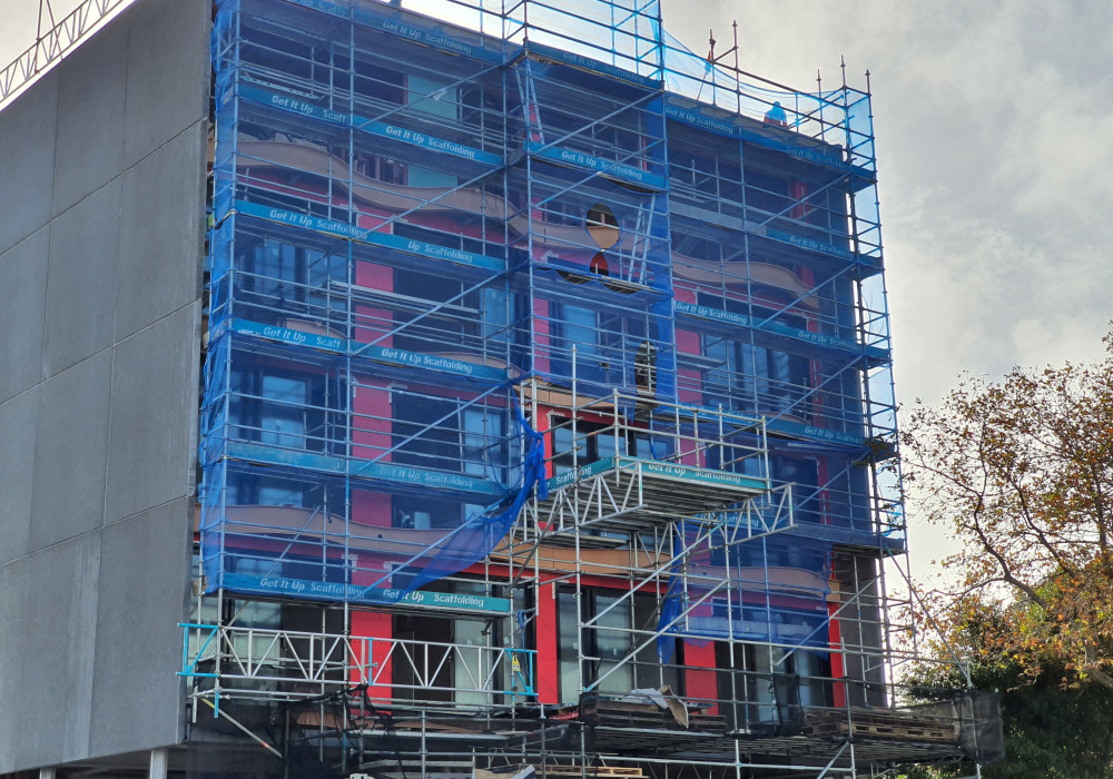 Designing High Performing Intertenancy Walls and Floors: What Vapour-Permeable, Self-Adhesive Membranes Really Contribute