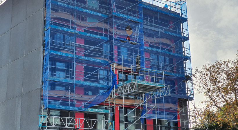 Designing High Performing Intertenancy Walls and Floors: What Vapour-Permeable, Self-Adhesive Membranes Really Contribute