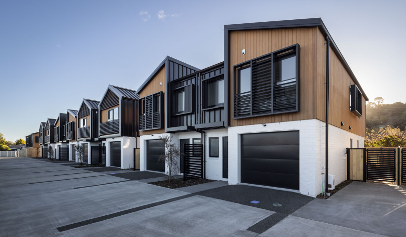 SmartWall Vertical Supports Acoustic Comfort at Mills Street Townhouses