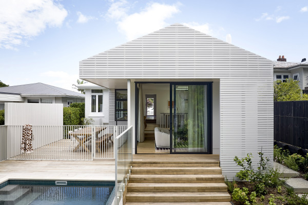 A Clever 1930s Bungalow Renovation