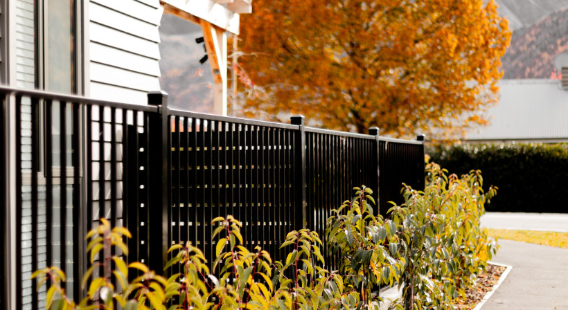 Affordable Housing Fencing Solutions for Tewa Banks, Arrowtown