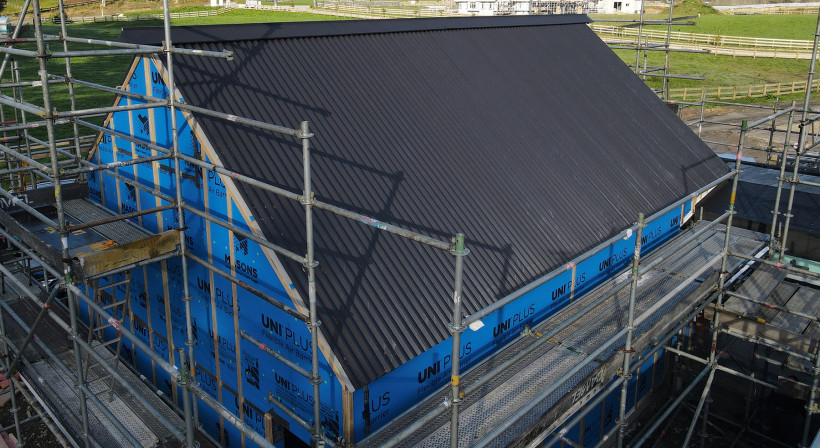 Interior Trades Progress Uninterrupted Thanks to Masons' Wrap
