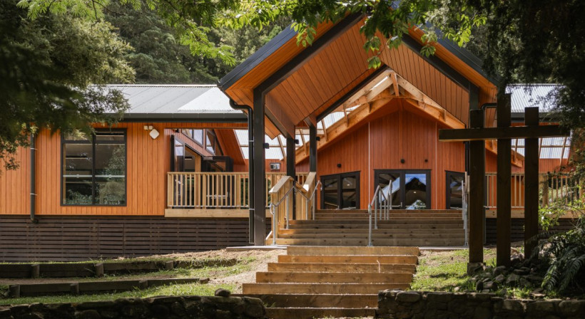 Achieving a Low Maintenance Woodgrain Facade for a Remote Outdoor Education Campus