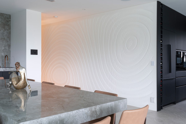 Creating a Distinctive Architectural Feature with Mario Romano Walls
