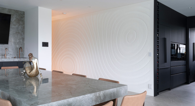 Creating a Distinctive Architectural Feature with Mario Romano Walls