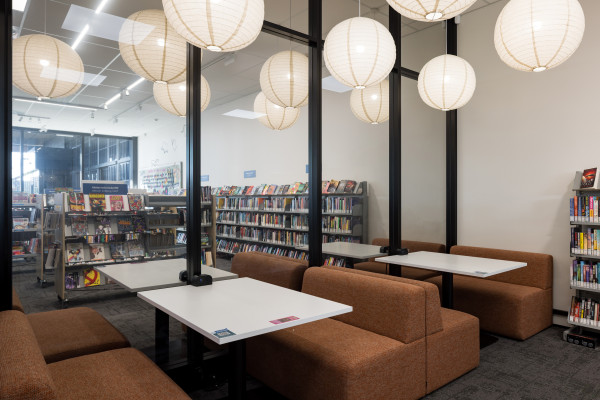 Overcoming Seismic Challenges with Smart Wall and Ceiling Systems at Flat Bush Pop-Up Library