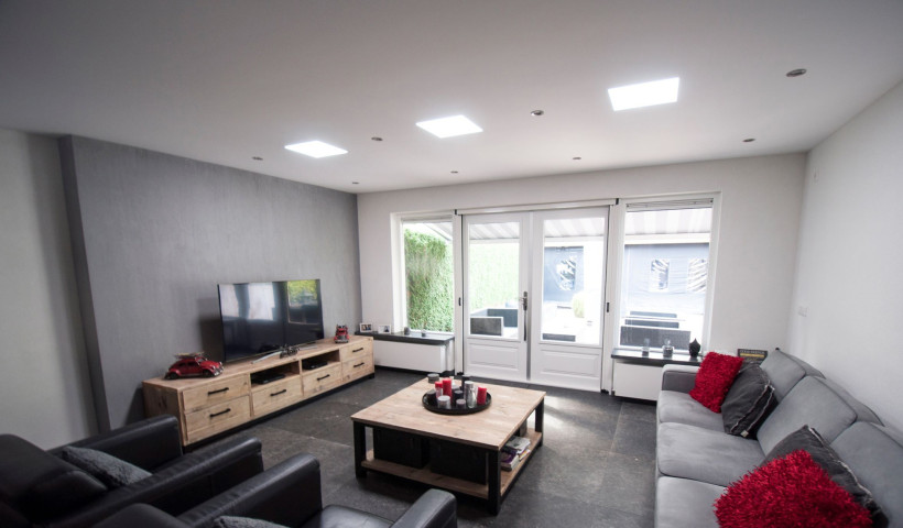 Integrating Tubular Daylighting into Contemporary Interiors with Square Ceiling Diffusers