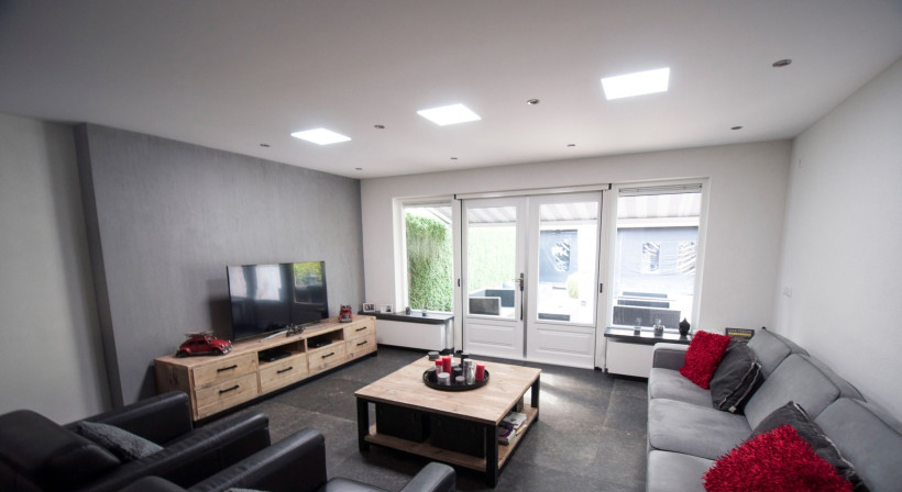 Integrating Tubular Daylighting into Contemporary Interiors with Square Ceiling Diffusers