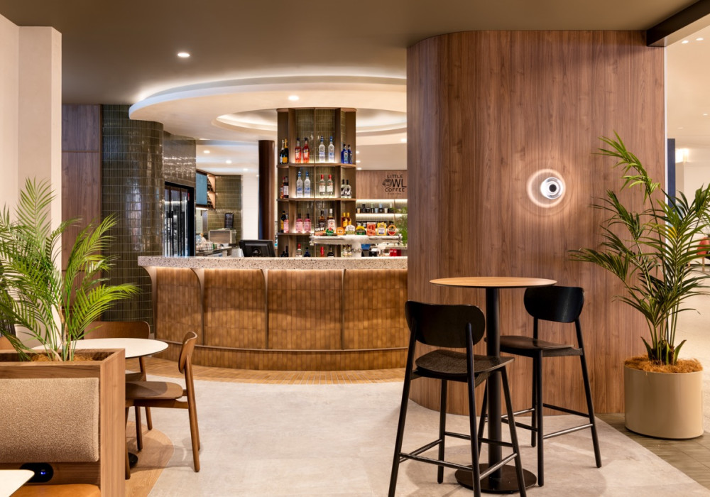 Designing Hospitality Spaces That Balance Atmosphere and Performance