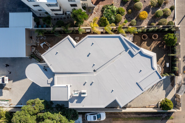 Roof Revival: Membrane Overlay Refurbishment for Ageing Roofs